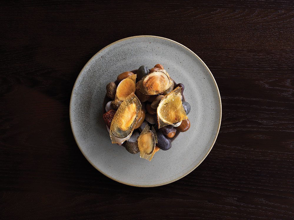 A seafood platter with crocodile fat (Credit: Jason Loucas)