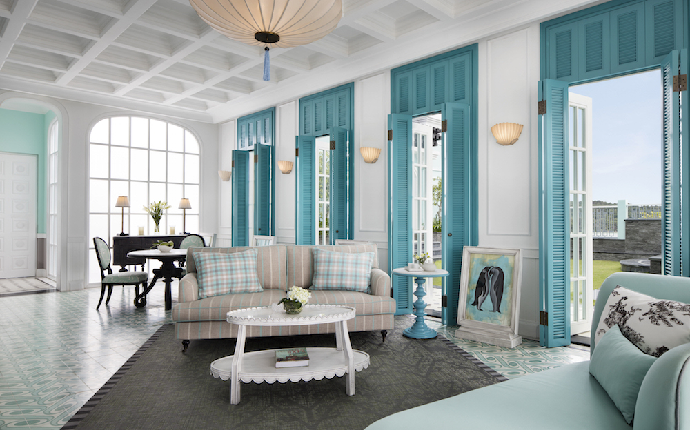 The turquoise suite is serious #Instagoals. 