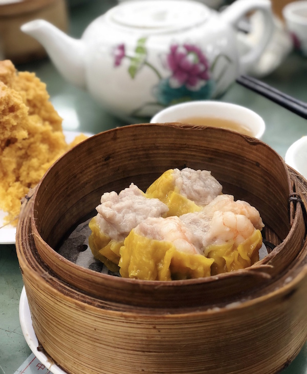 Lin Heung Tea House's siu mai (Photo: Katebluee) 