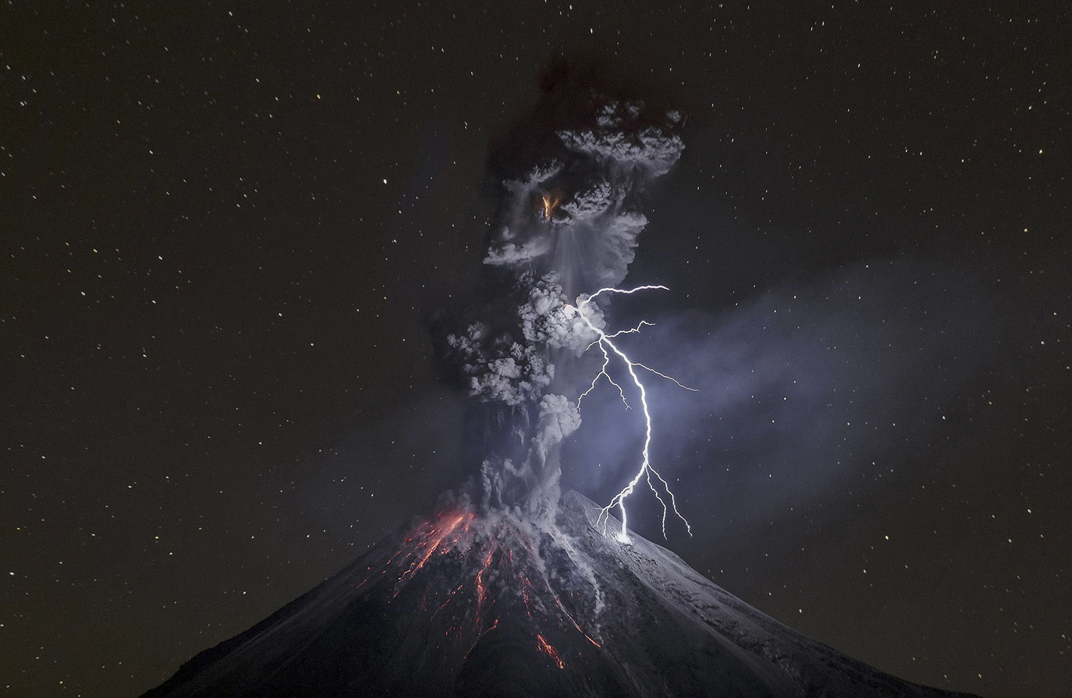 'The Power of Nature' by Sergio Tapiro Velasco. Courtesy of National Geographic.
