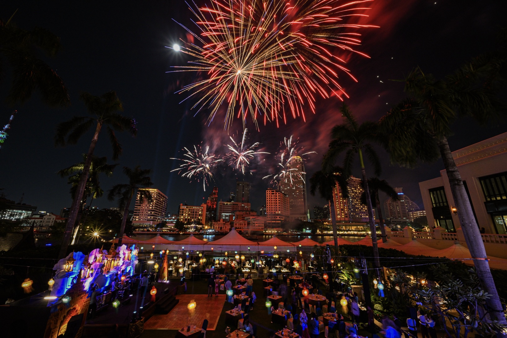 Peninsula Bangkok unveils an exclusive celebration of Loy Krathong festival's enchanting night