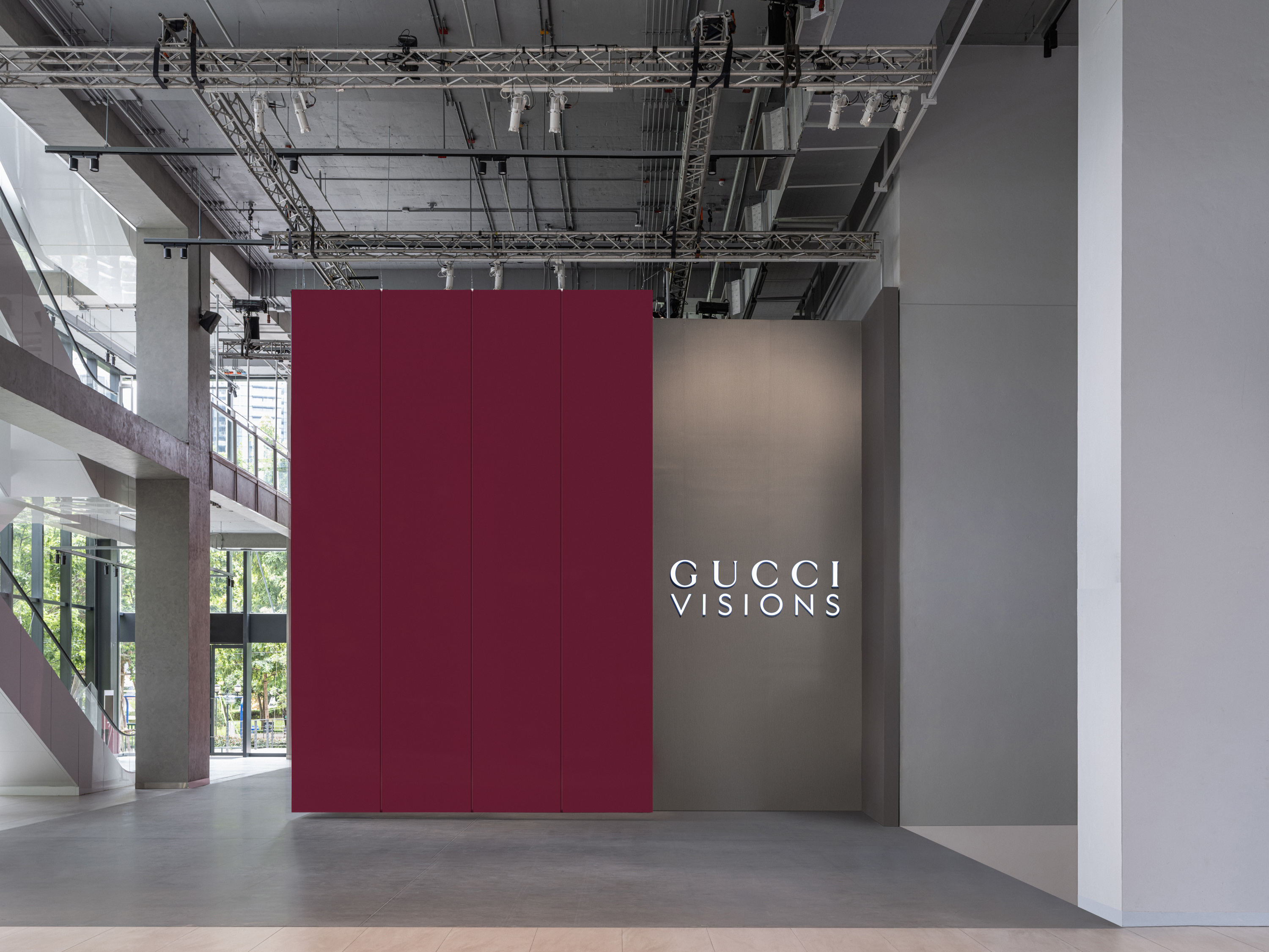 Gucci has launched the Gucci Visions exhibition at the EmSphere shopping, showcasing the marvellous design throughout its century