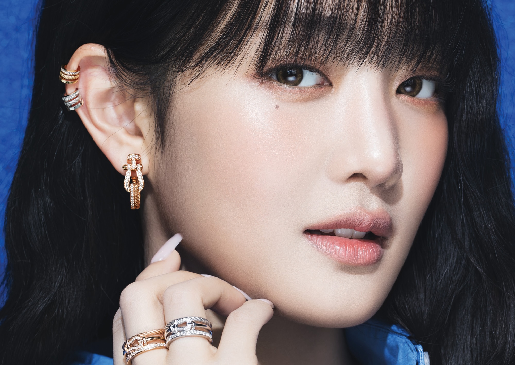 Cover Story: มินนี่และการเดินทางของเธอในฐานะของศิลปินเดี่ยว