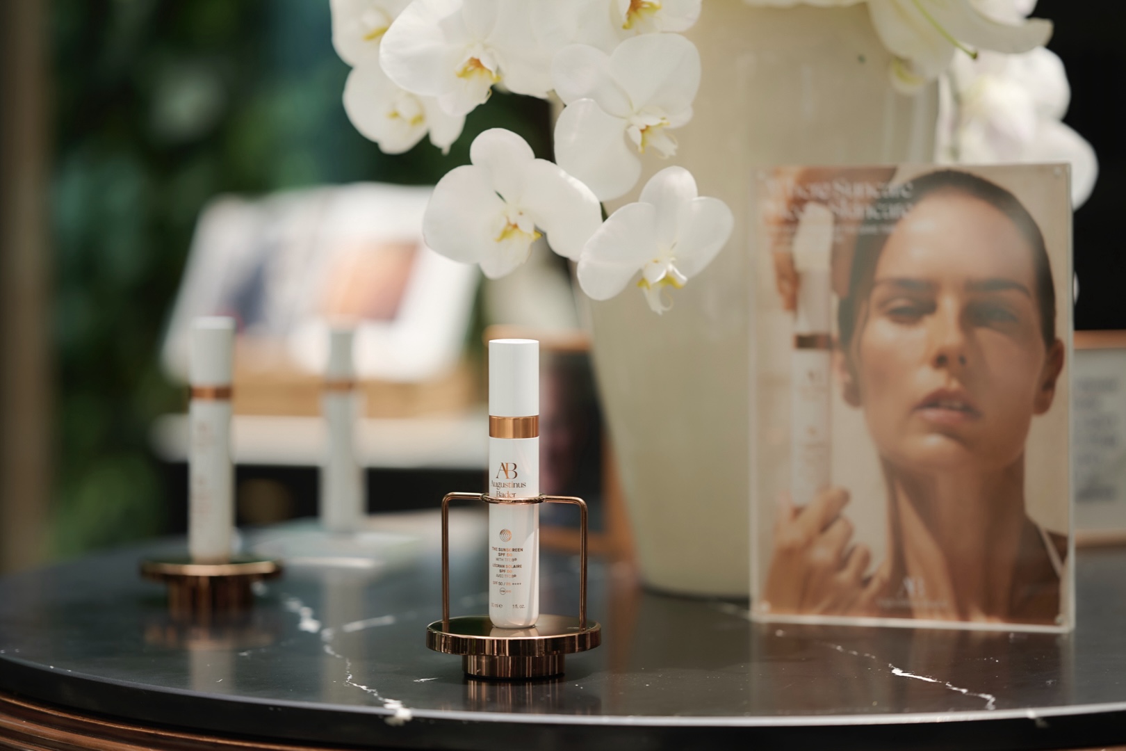 Augustinus Bader The Sunscreen SPF 50: นวัตกรรมกันแดดที่ปกป้องและฟื้นบำรุงผิวในขั้นตอนเดียว