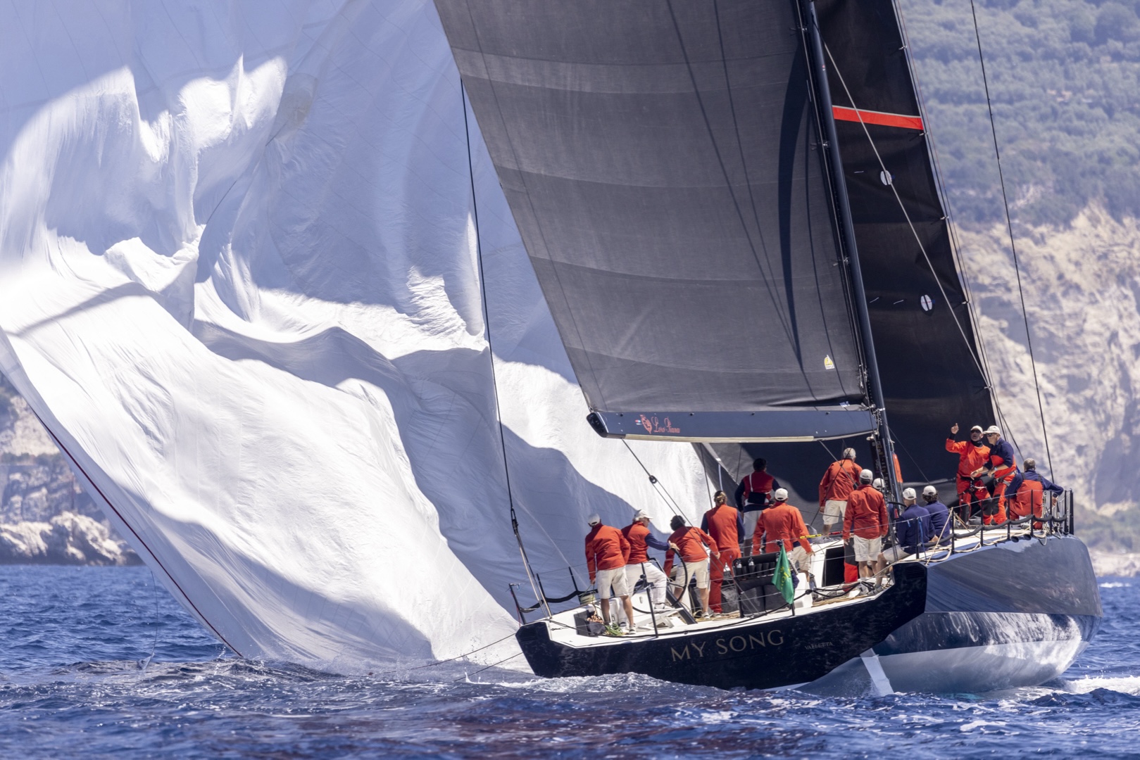 Loro Piana ร่วมสนับสนุน Tre Golfi Sailing Week 2025