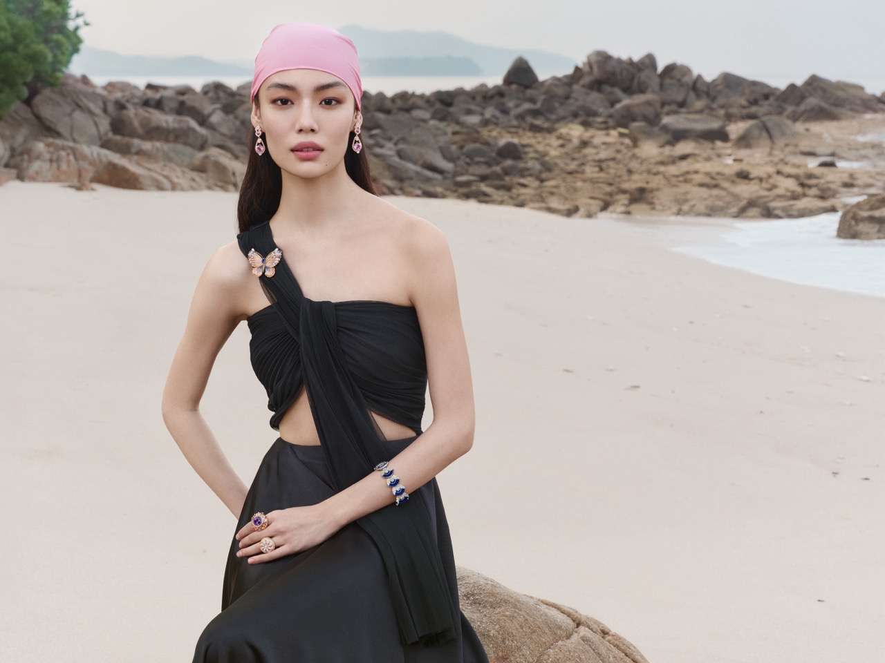 Van Cleef & Arpels - Treasure Island