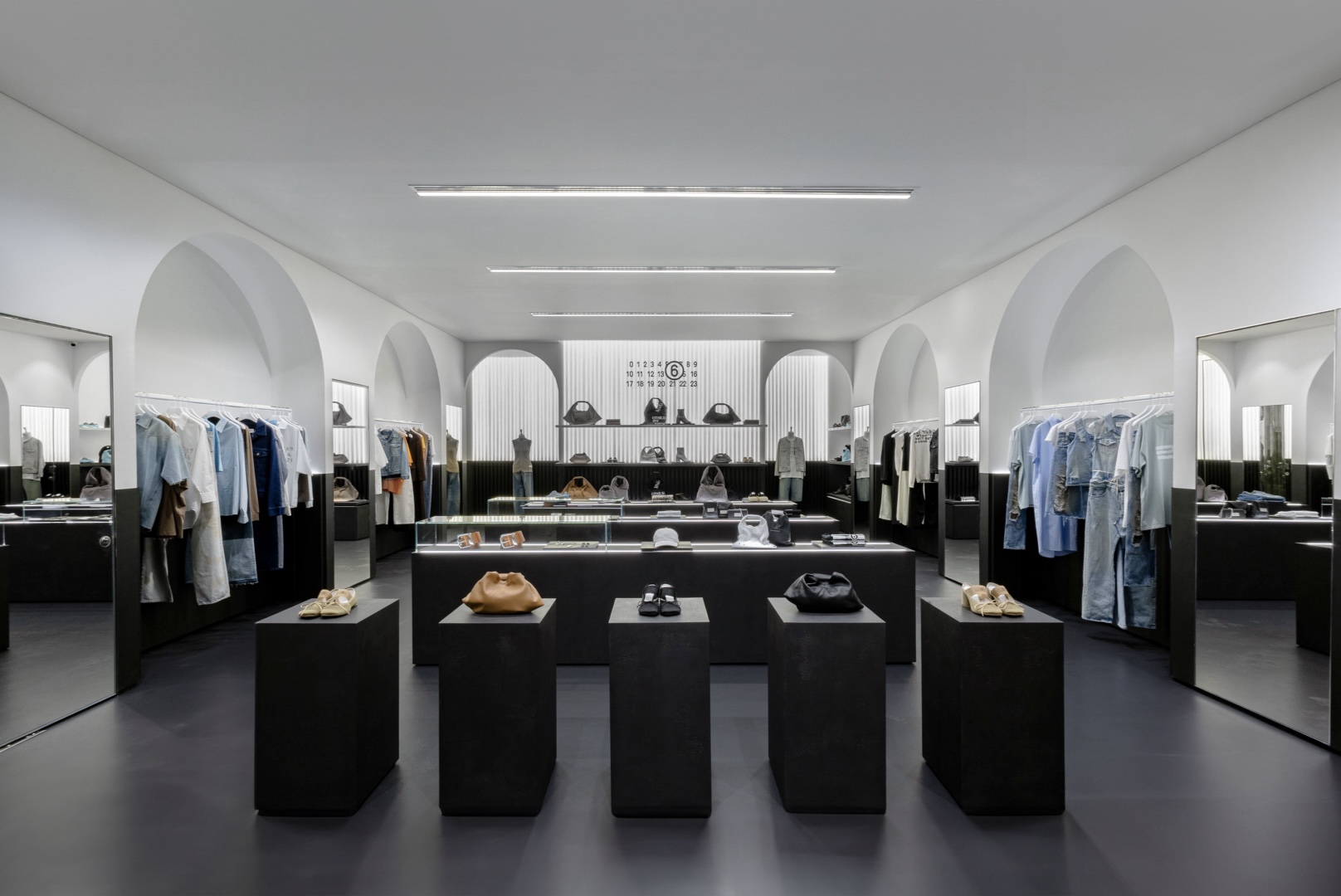 MM6 Maison Margiela at Siam Discovery