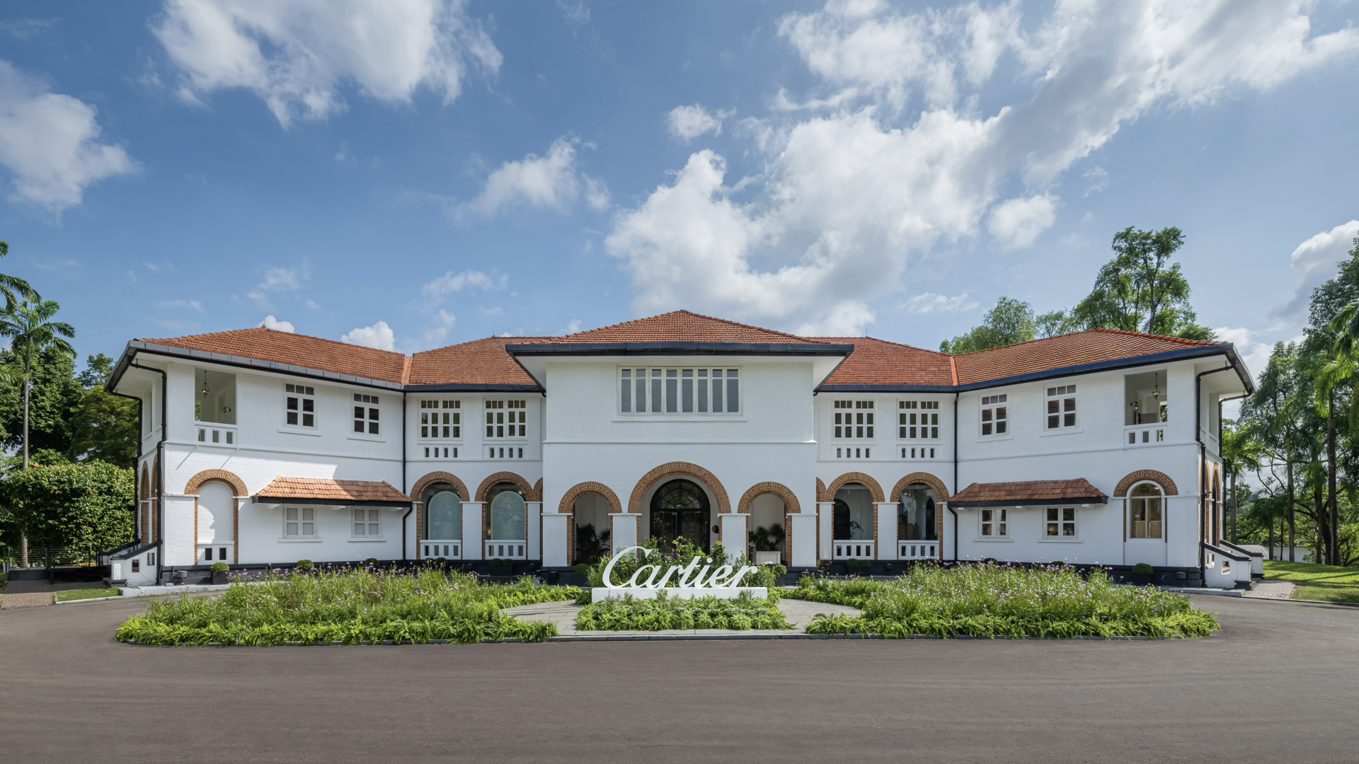 Cartier unveils Nature Sauvage exhibition in Singapore-01