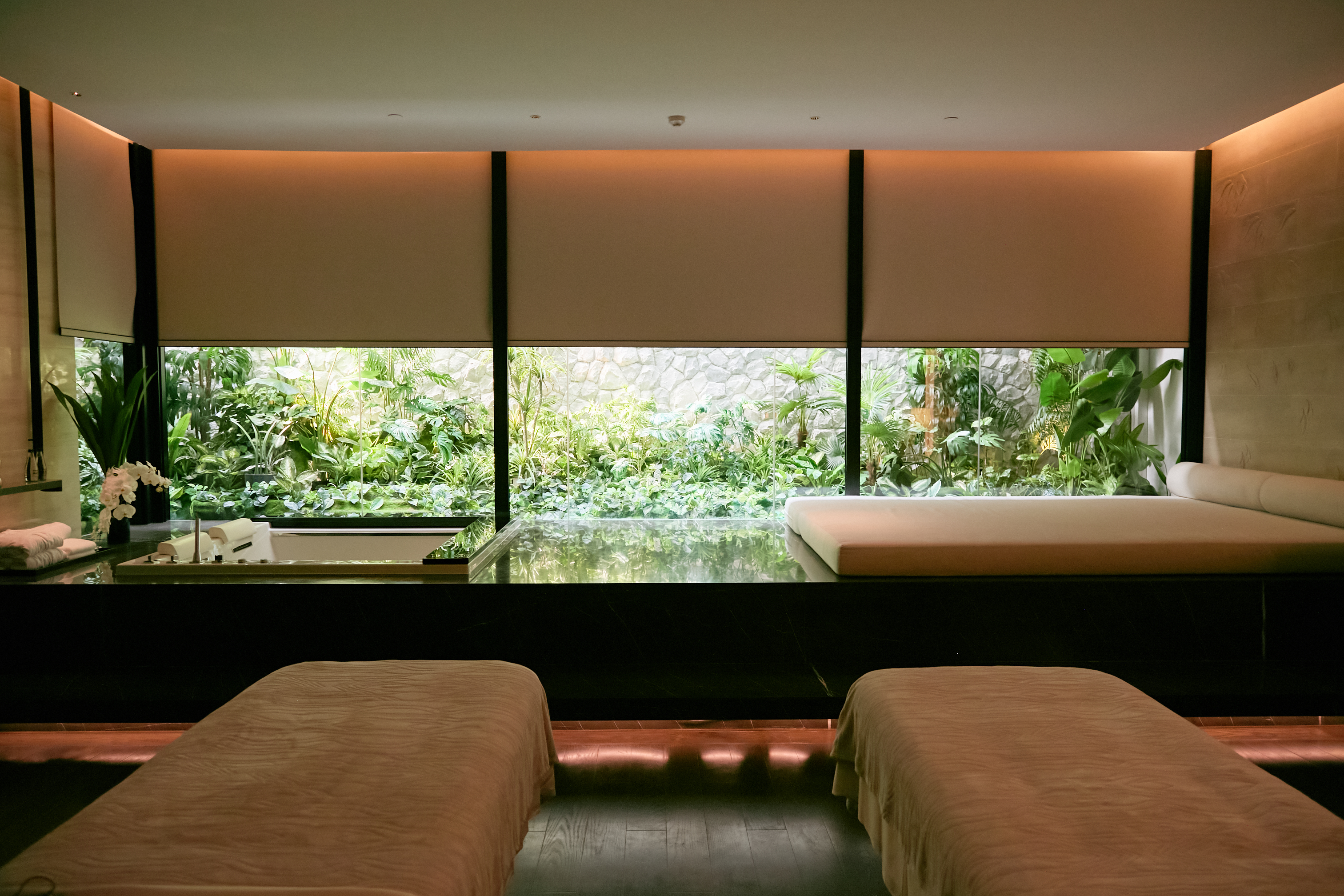 holistic experience at Four Seasons Bangkok-01