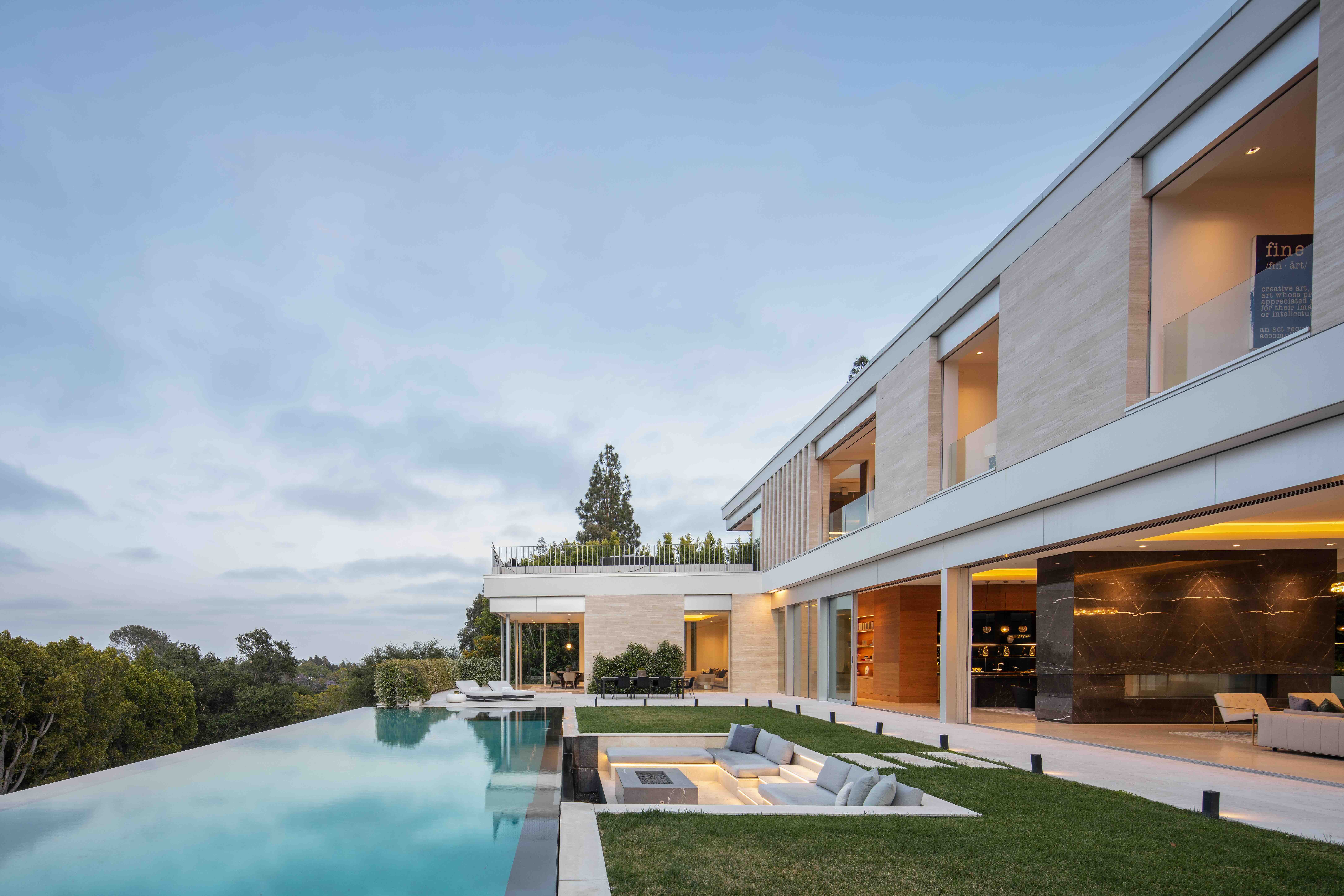 Villa Infinity