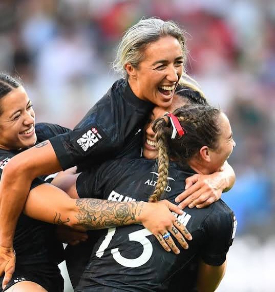 Photo credit: Instagram @sarah.hirini